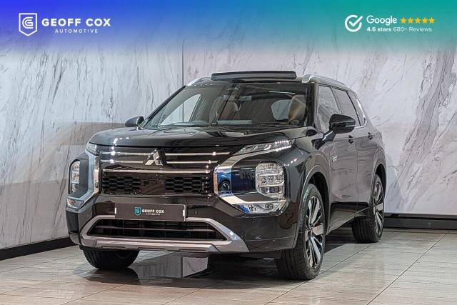 Mitsubishi Outlander 2.4 22.7kWh Diamond SUV 5dr Petrol Plug-in Hybrid CVT 4WD Euro 6 (s/s) (299 ps) SUV Hybrid Black Diamond
