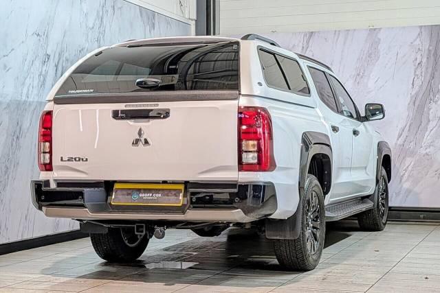 2026 Mitsubishi L200 2.4 Barbarian 2440 Pick Up Automatic Diesel